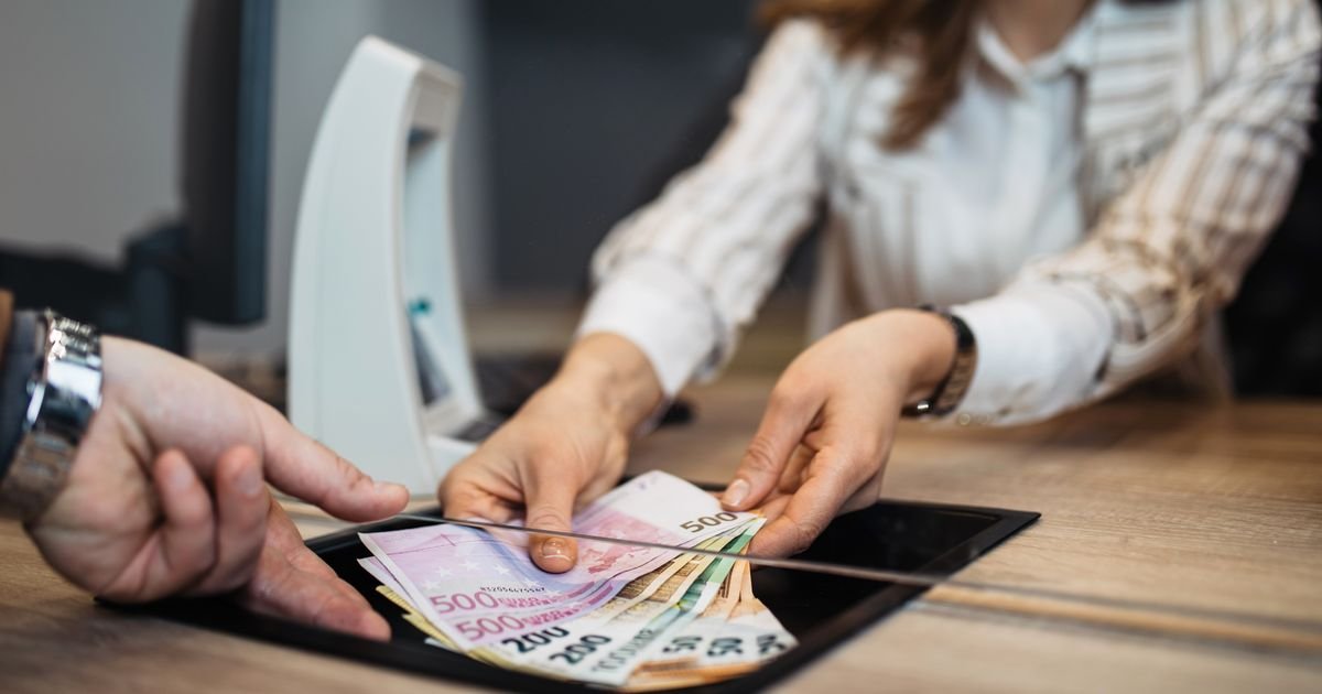 Koliko danas vredi dinar? Ovo je zvanični srednji kurs