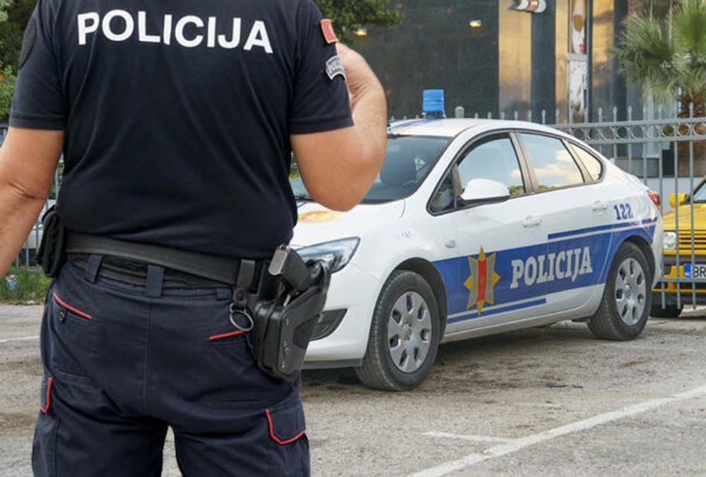 MUŠKARAC UDARIO ČASOM U GLAVU ZAPOSLENOG U LOKALU: Uhapšen član krimi grupe iz Cetinja
