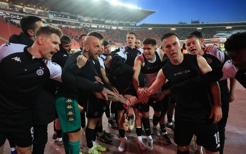 Italijani oduševljeni fudbalerom Partizana!