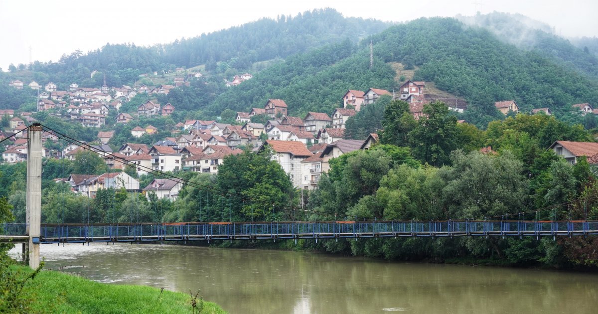 Ovaj kraj Srbije krije jezero, planine i pogled koji svi fotografišu: Malo ko zna koliko je poseban