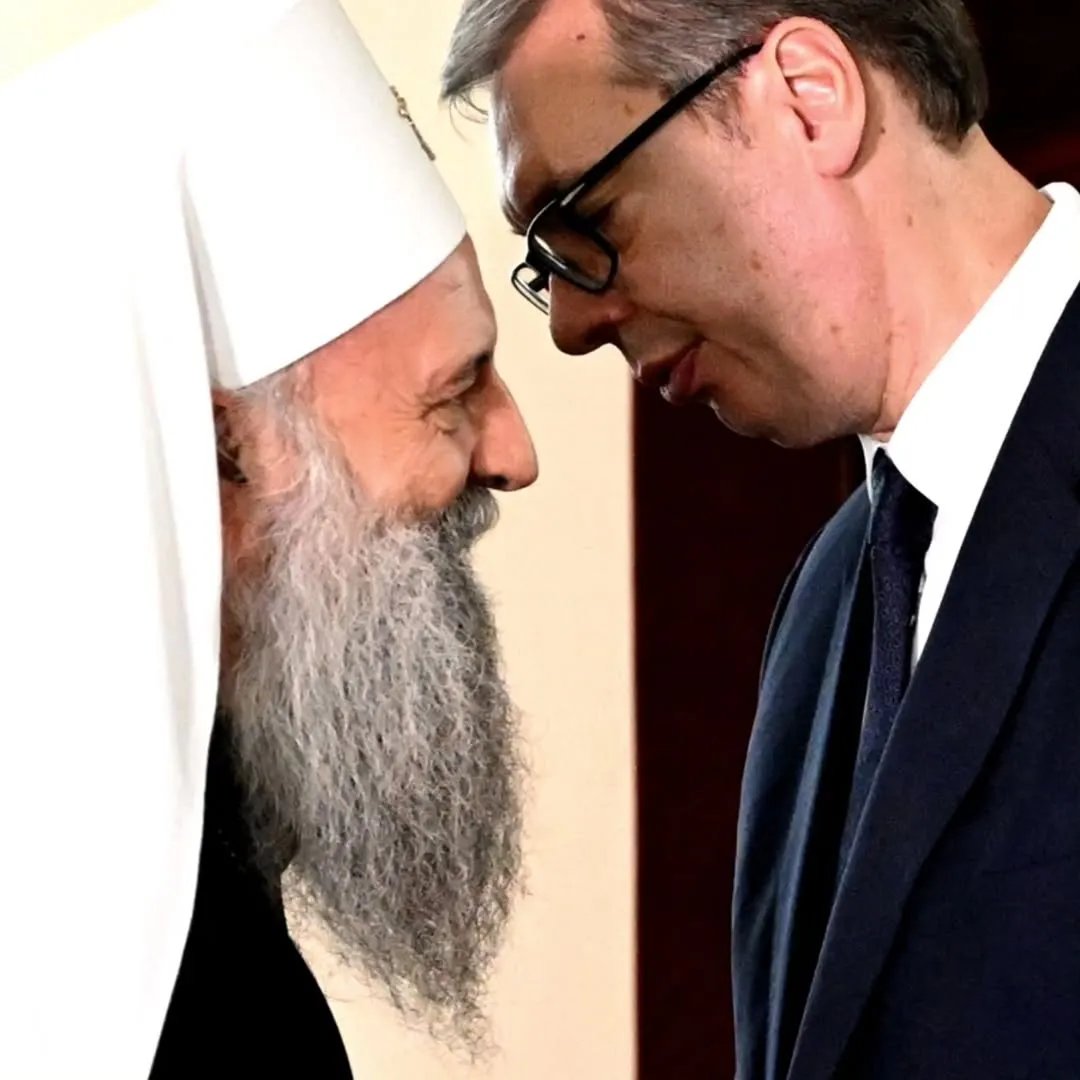Porfirije i Macut potpisali Memorandum o osnivanju univerziteta SPC: Događaju u Patrijaršiji prisustvovao i Vučić