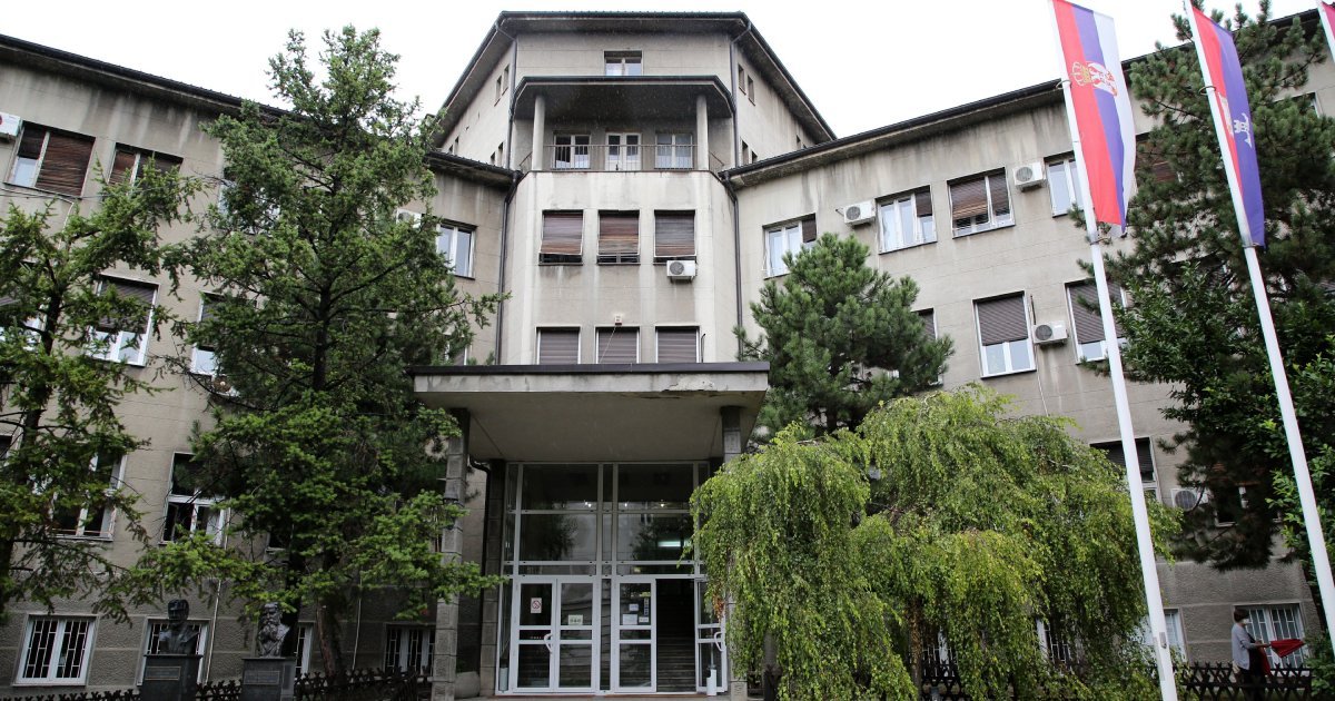 Ministarstvo prosvete osudilo vređanje profesora Medicinskog fakulteta