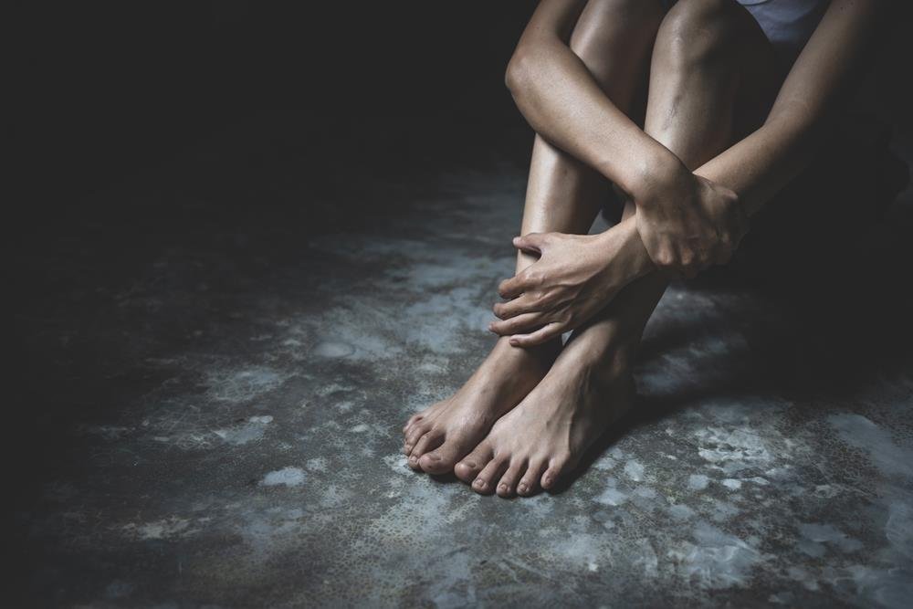 PUŠTEN NA SLOBODU NAKON POKUŠAJA OBLJUBE DEVOJČICE: Uhapšeni (74) namamio dete u hotelsku sobu, a posle 48 sati izašao iz pritvora