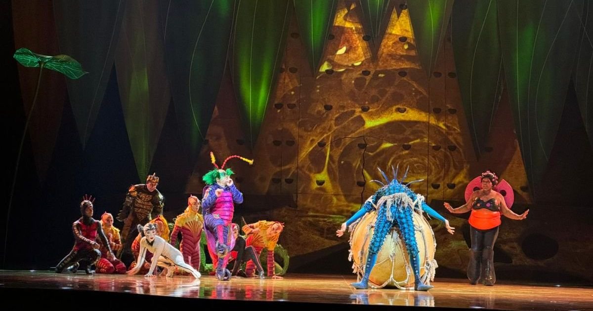 Dobrodošli u čaroban Cirque du Soleil svet insekata koji prkosi zakonima fizike! Publika ostala bez daha