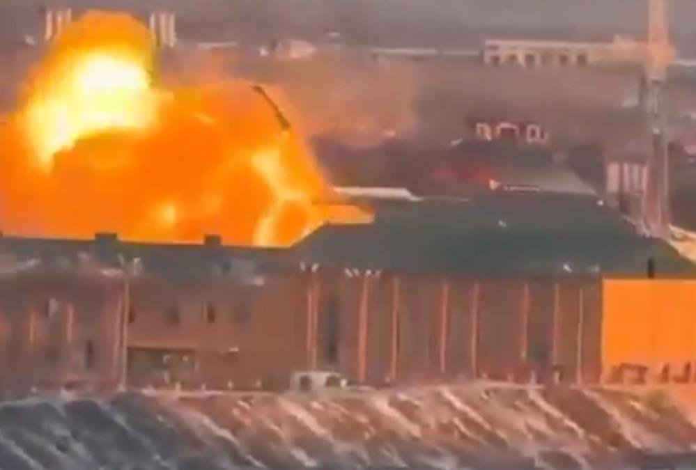 UKRAJINCI GAĐALI GROZNI: Bombardovana prestonica Čečenije, na meti jedna od najvećih ruskih vojnih baza