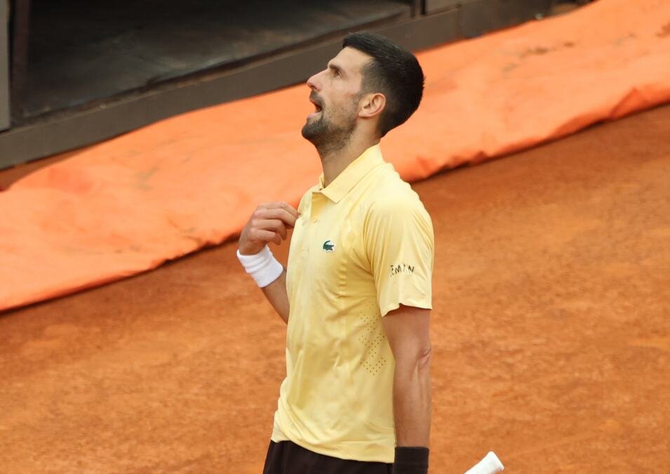 NOVAK ODBIO DA ODGOVORI NA PITANJE POSLE TEŠKOG PORAZA! Đoković nije želeo da priča na ovu temu!