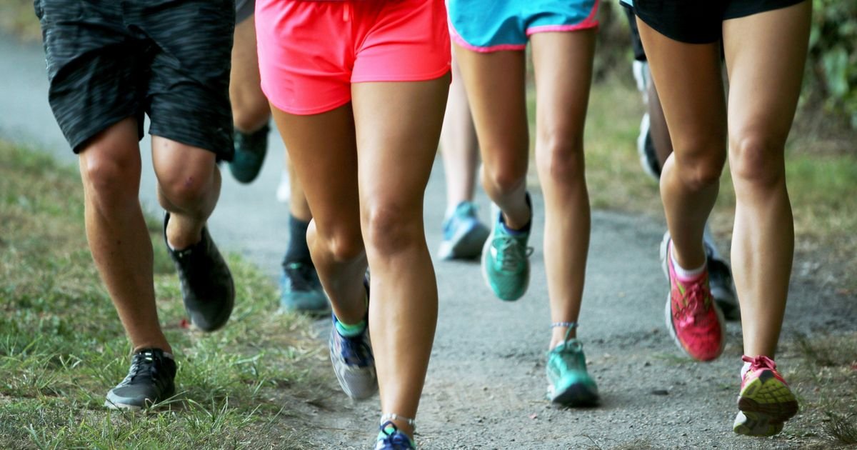Nedeljković obišla Bazar javnog zdravlja u Medicinskoj školi u Kragujevcu