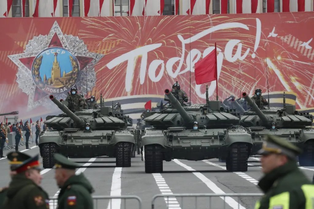 Šta sve znamo o održavanju Dana pobede u Moskvi: Putin na Crvenom trgu, strah od napada iz Ukrajine i nikad skromnija parada