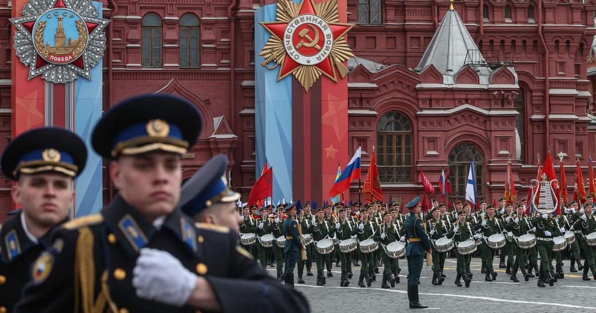 Jedno na vojnoj paradi u Moskvi svima privuklo pažnju: Ovo se desilo prvi put u istoriji!
