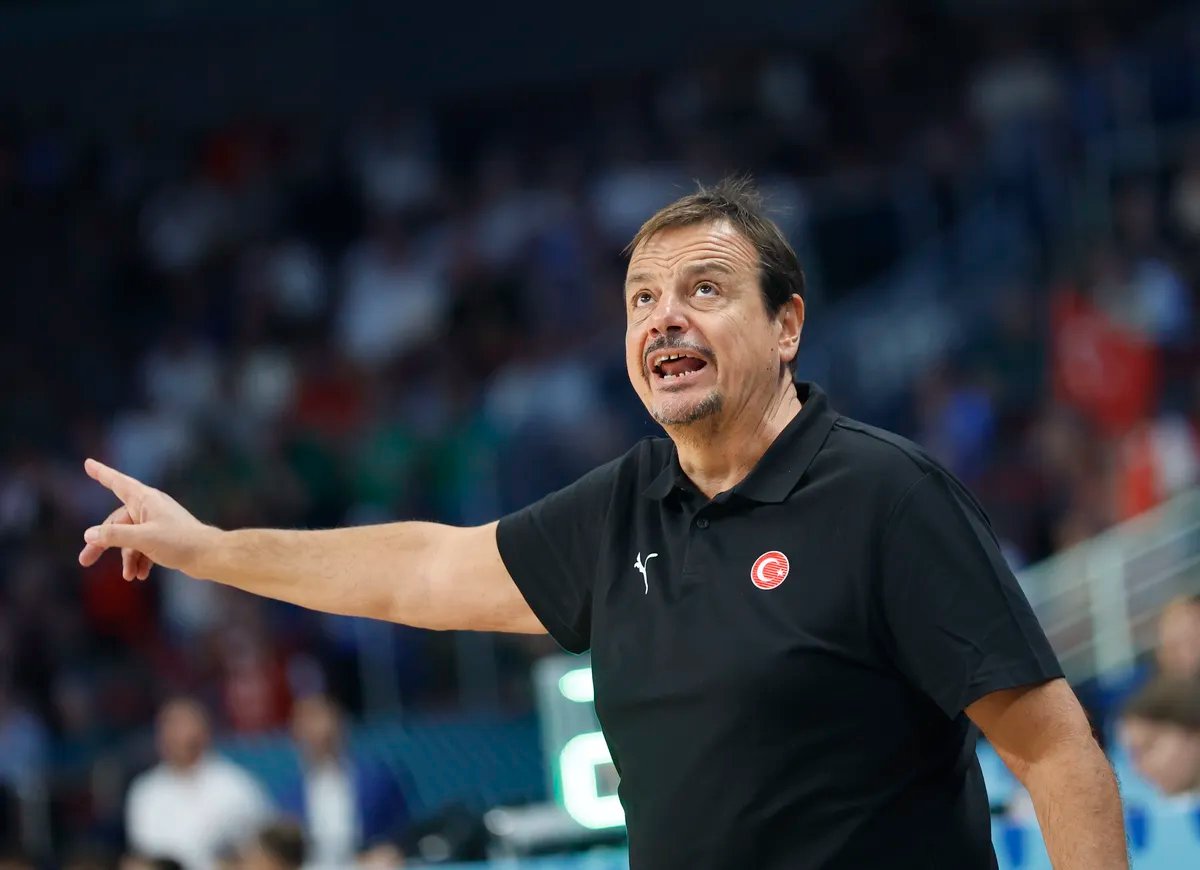 Ataman besneo posle meča, osuo paljbu po treneru Valensije: "Kakvu će kaznu on dobiti?"