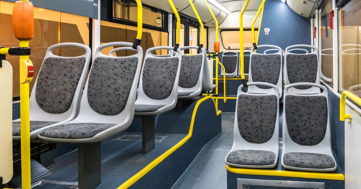 Vozač gradskog autobusa istrčao da kupi hleb, kad je nastavio vožnju prepao ga vrisak! U šoku nije znao šta će