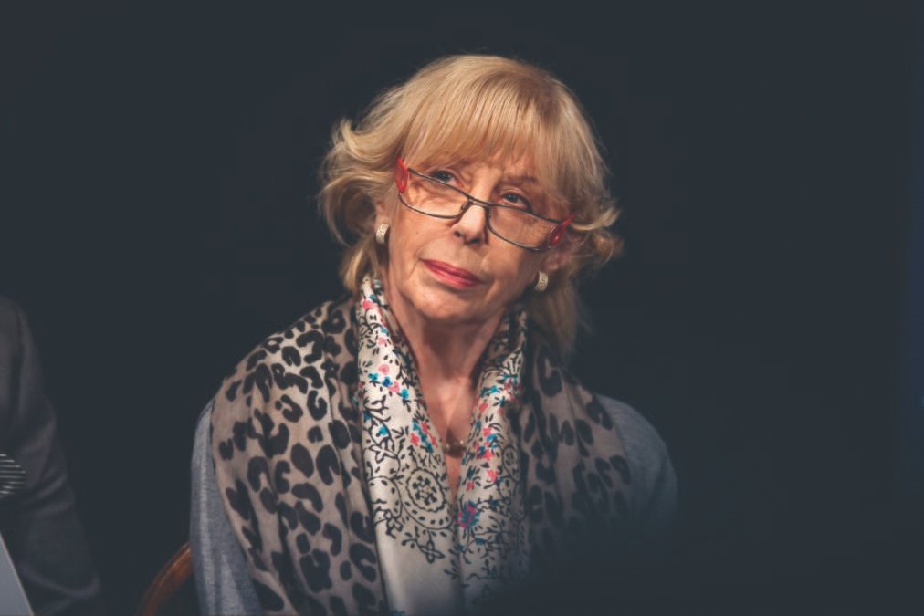 "To nije nemoguće da se desilo" Branka Petrić o potencijalnim neobičnim porodičnim vezama, novim poslovima i ljubavi prema glumi koja ne prolazi