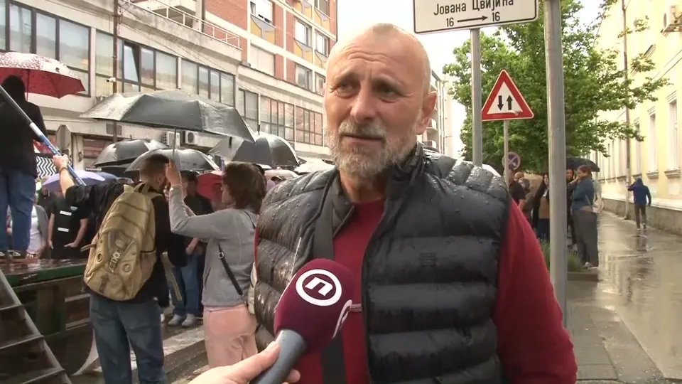 Protest u Loznici protiv Strategije upravljanja mineralima: "Ziđin i Rio Tinto učestvovali u pisanju, a nas niko nije pitao"