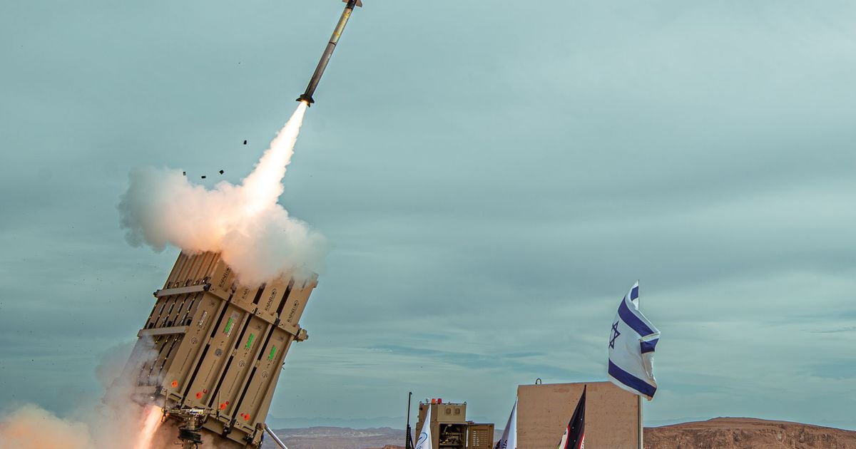 IDF: Libanski projektil pao na izraelsku teritoriju