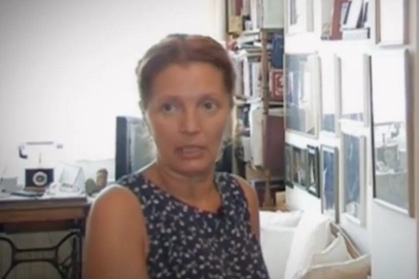 Ovo je stan u kom živi Tanja Bošković: Salonac u centru Beograda vrvi od umetnina i stilskog nameštaja, a na zidu drži uspomenu od čuvenog reditelja