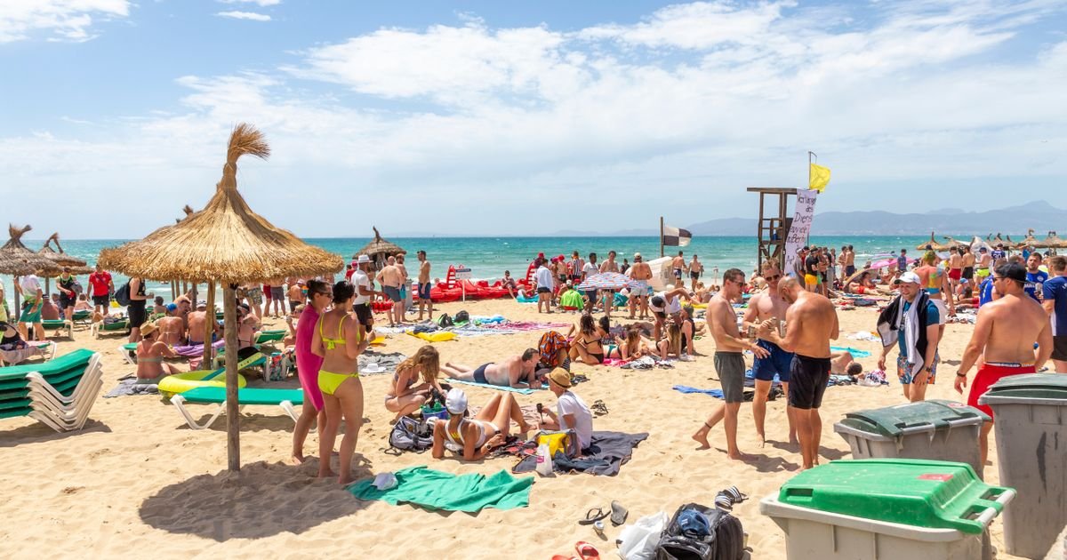 Jeziv incident na nudističkoj plaži kod Makarske: Uzeo je sekiru - policija odmah reagovala