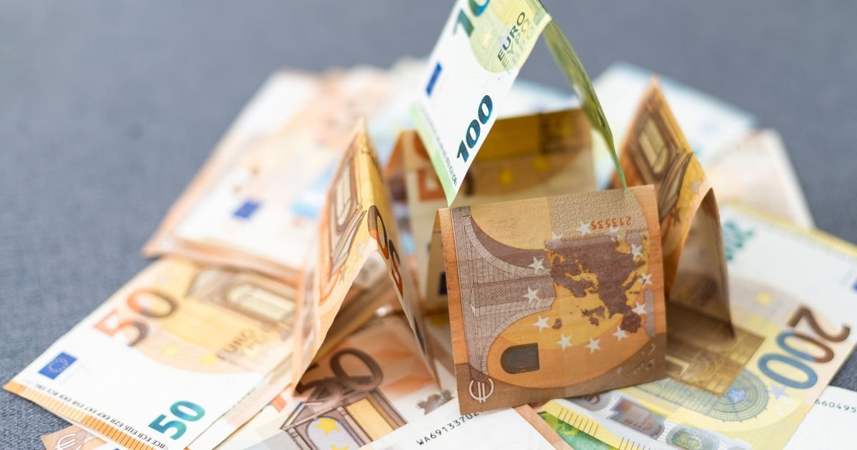 Neobičan model poslovanja: Brojne firme u BiH zarađuju milione BEZ zaposlenih