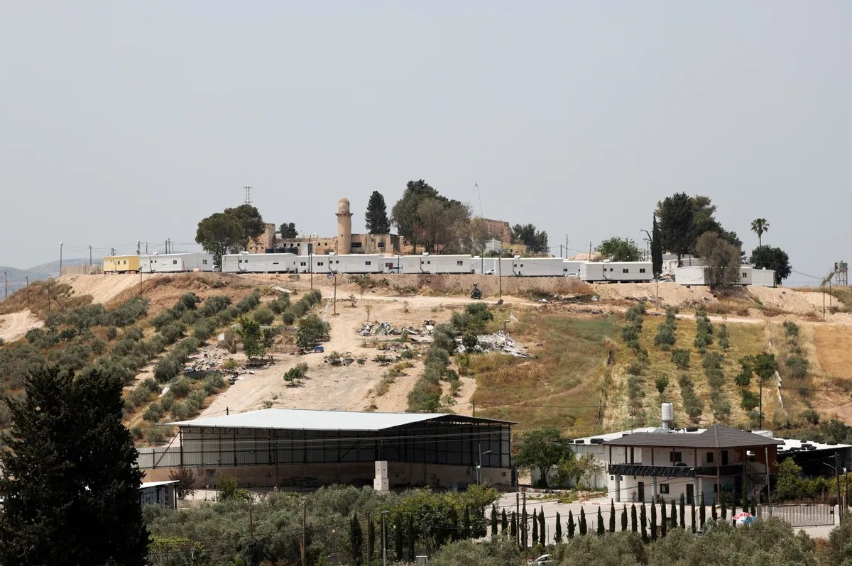 Izraelski doseljenici izvršili tokom vikenda više od 20 napada na Palestince širom Zapadne obale