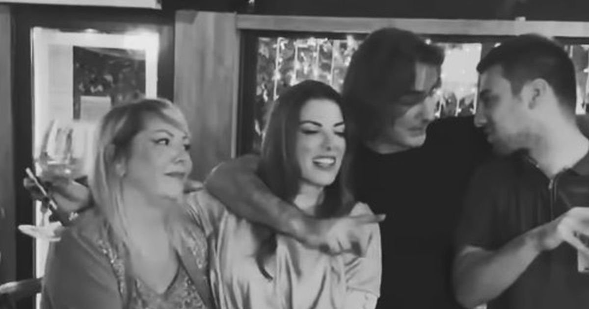 Željko grli sina Aleksandra i ćerku Sandru, Hani briše suze: Mitrović slavio sa bivšom do jutra