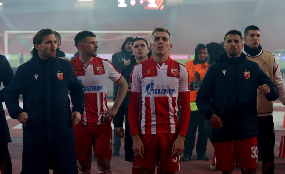 CRVENA ZVEZDA OSTALA BEZ MESTA U LIGI ŠAMPIONA! Ovo je razlog - stigla loša vest na Marakanu!
