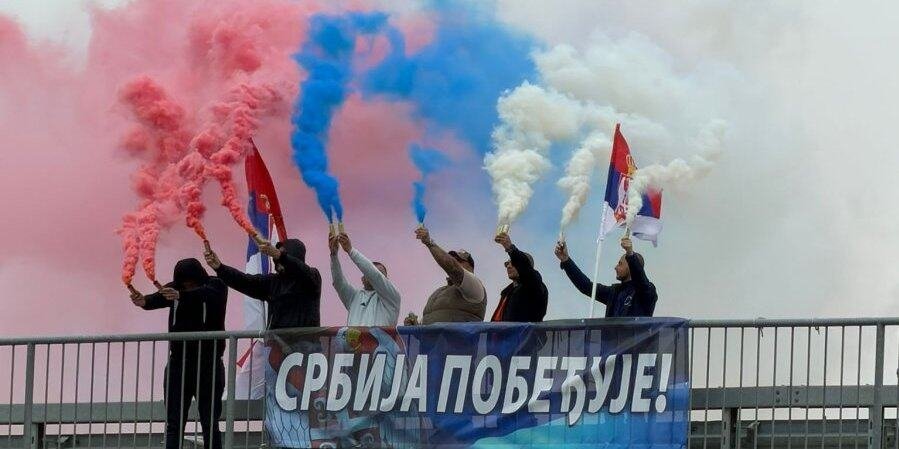PRISTOJNA SRBIJA JE POBEDILA! Veličanstveni skupovi podrške državi: Narod pokazao kome veruje, Vučić nosi barjak pobede!