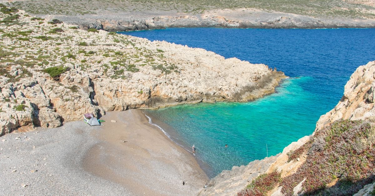Zemaljski raj na dohvat ruke: Na ovom grčkom ostrvu živi samo 20 ljudi i nudi mir kakav svima treba
