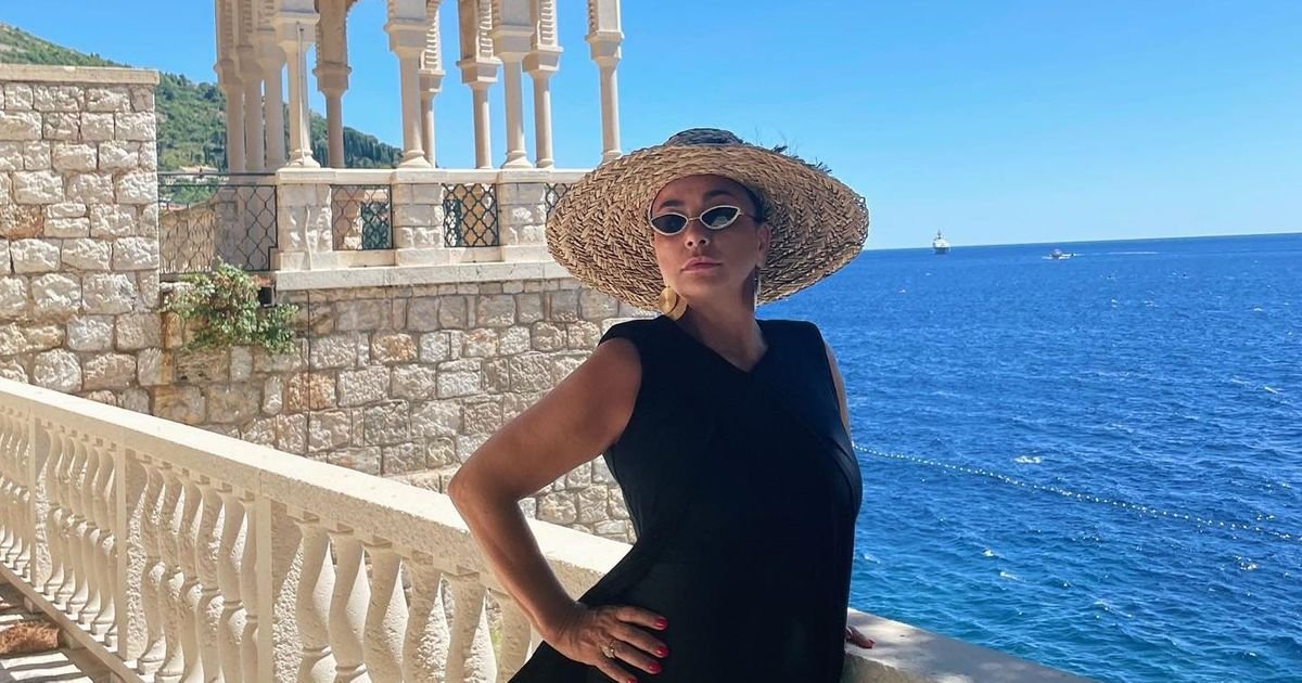 "Plakala sam kad sam saznala da postajem baka" Sin hrvatske pevačice čeka prvo dete, ona van sebe od sreće