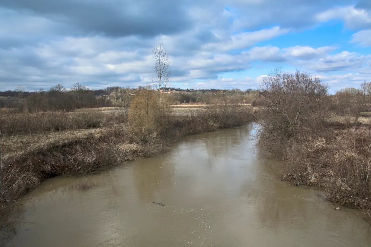 Reke koje "teku unazad", jedna se nalazi baš blizu nas