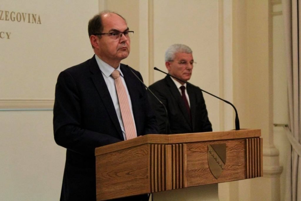 Kancelarija visokog predstavnika BiH zvanično potvrdila da je Kristijan Šmit podneo ostavku