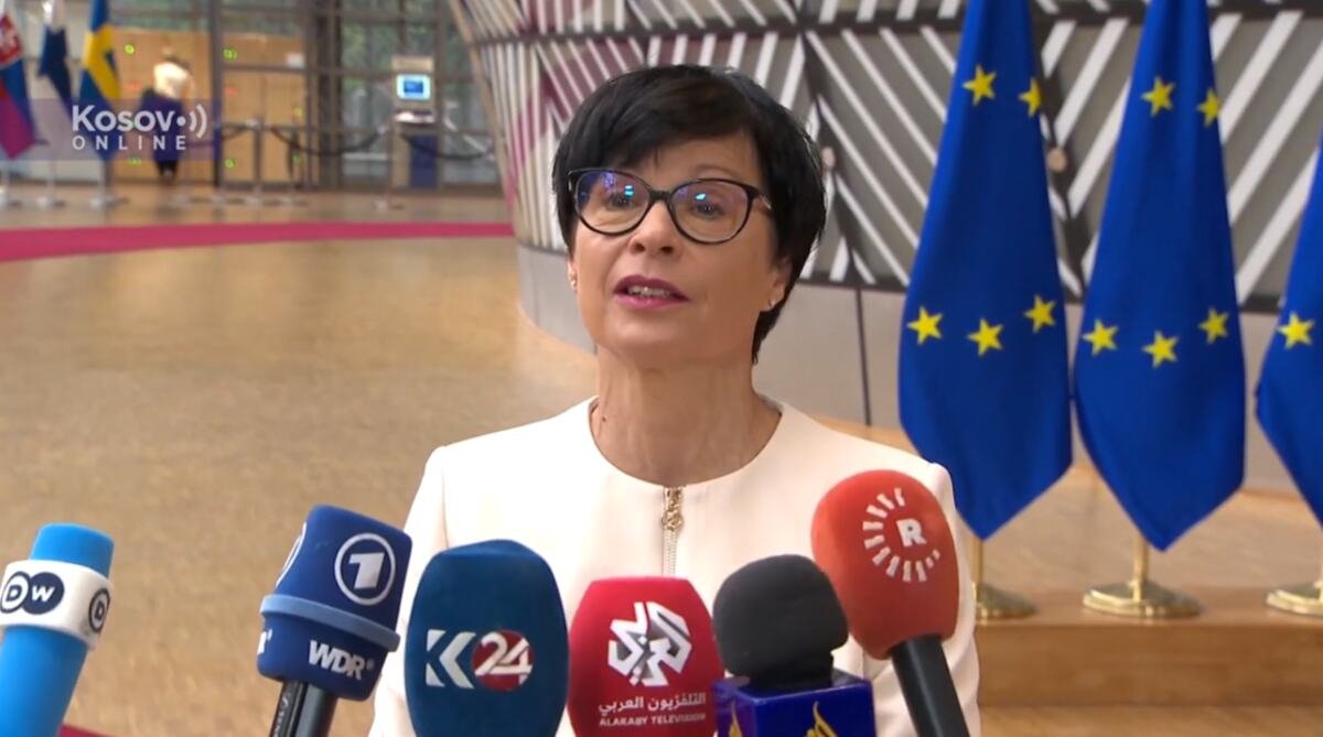 "NE, NIKAD NISAM ČULA DA SU FONDOVI NAMENJENI SRBIJI ZAMRZNUTI" Marta Kos: Za sve sa Zapadnog Balkana ima mesta u EU