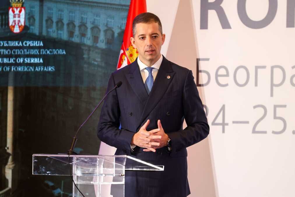 "NEMA ODLUKE O USKRAĆIVANJU EU FONDOVA"! Đurić posle sastanaka ministara EU: "Takve tvrdnje su obična politička manipulacija i nemaju uporište u činjenicama"!