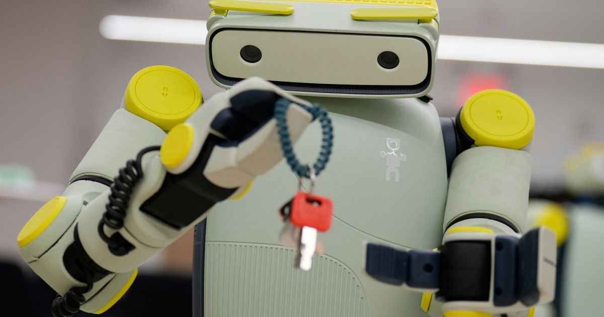 Opasno upozorenje: Roboti će moći sami da prežive i napreduju bez ljudi