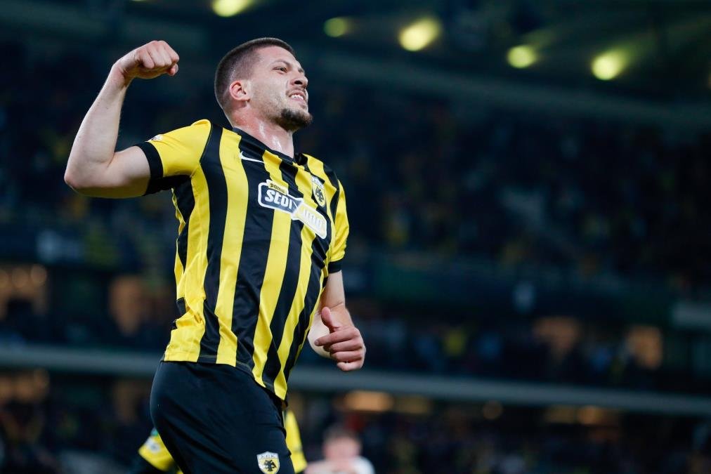 MARKO NIKOLIĆ MI JE VIŠE OD TRENERA! Jović emotivan posle istorijske titule AEK-a: Luka, ovo je ono što si tražio"
