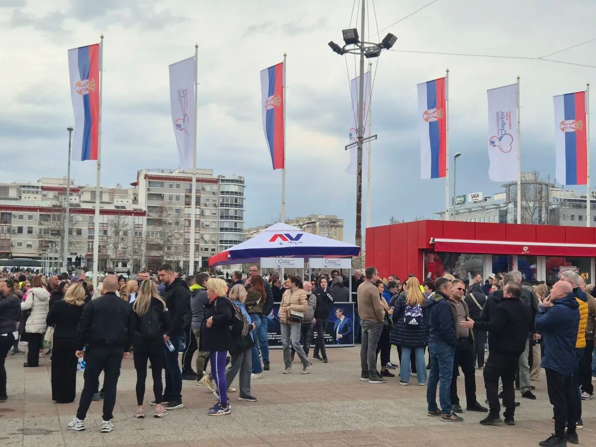 CINS: SNS platio milione za skup u Areni pred lokalne izbore