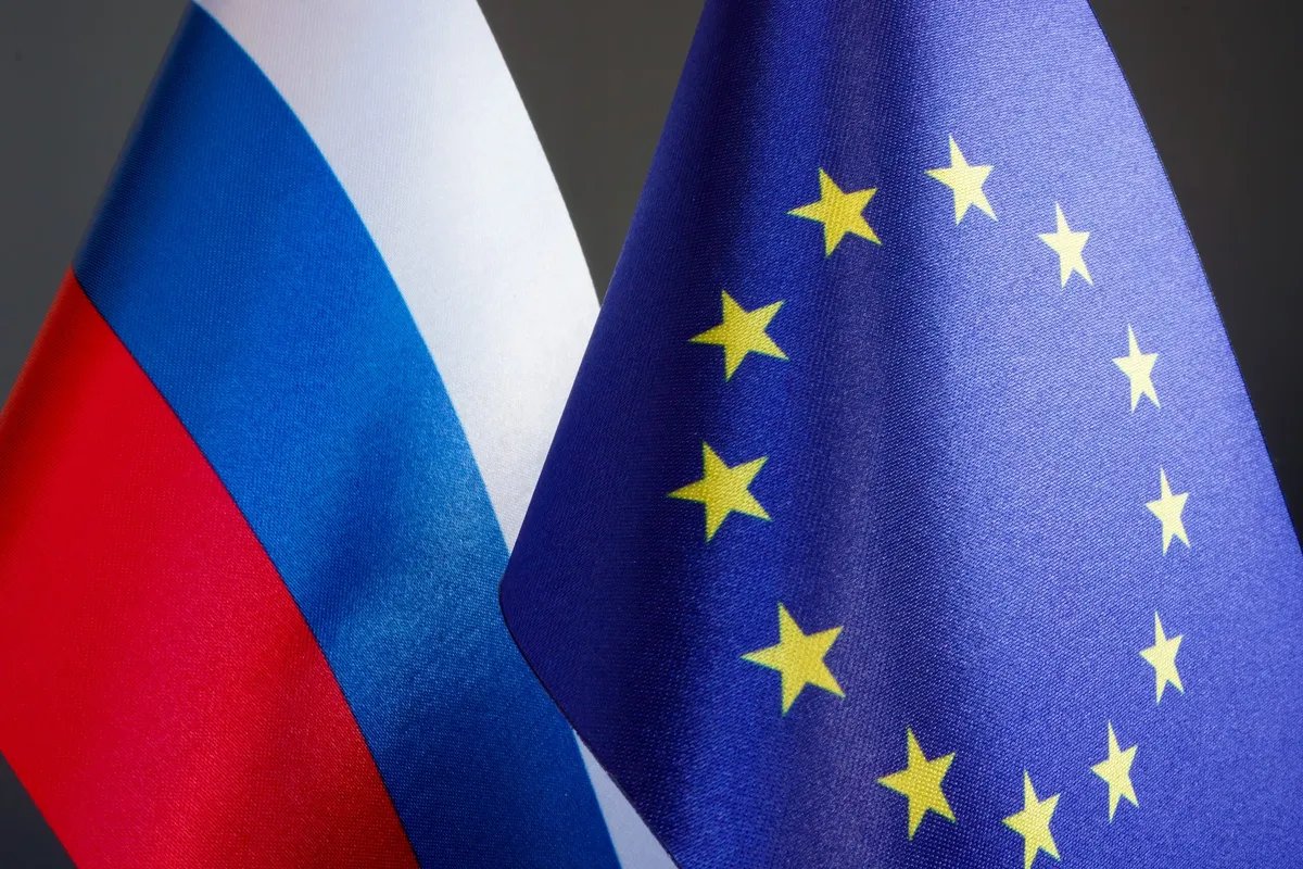 EU razmatra ko bi u njeno ime pregovarao s Putinom o miru u Ukrajini, postoji nekoliko predloga