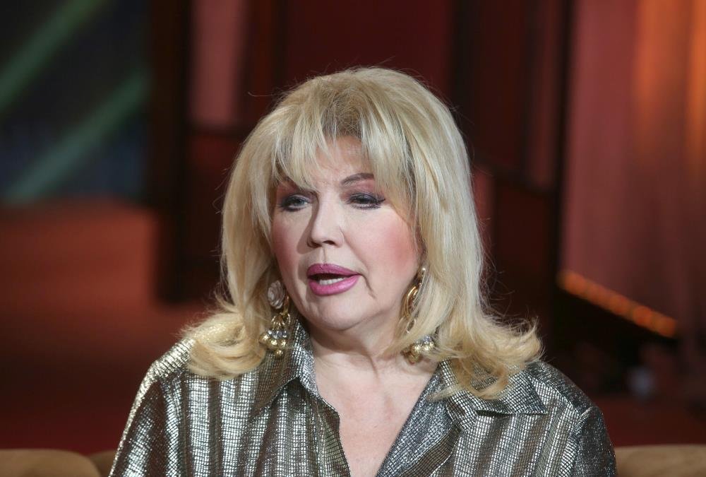"SLUŠAJ VAMO, U OČI DA ME GLEDAŠ.." Suzana Mančić se ovako obraćala zetu generalu: Shvatio je s kim ima posla, štrecnuo se...