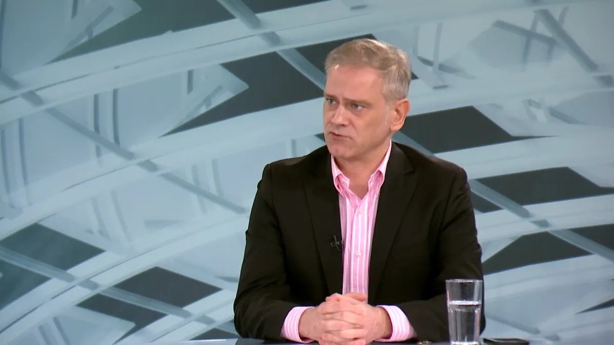 Stefanović (SSP): I konzularne funkcije za SNS partnere u kriminalu