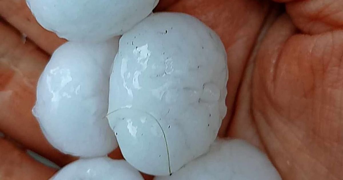 Ovo nije skoro viđeno! Grad kao grudva snega: Snimak iz Majdanpeka šokirao sve, oluja je bila ŽESTOKA