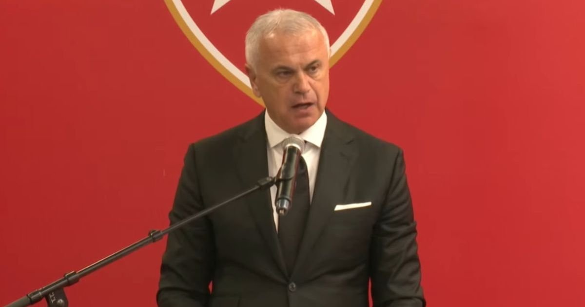 Zvezdan Terzić se emotivno oprostio od Cveleta: "Simbol najveće epohe! Pretvarao je snove u stvarnost"