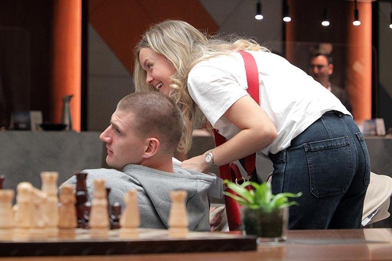 MAGLA BEND ODBIO DA SVIRA NA SVADBI NIKOLE JOKIĆA Evo ko je upao umesto njega: Odmah sam prihvatio poziv!