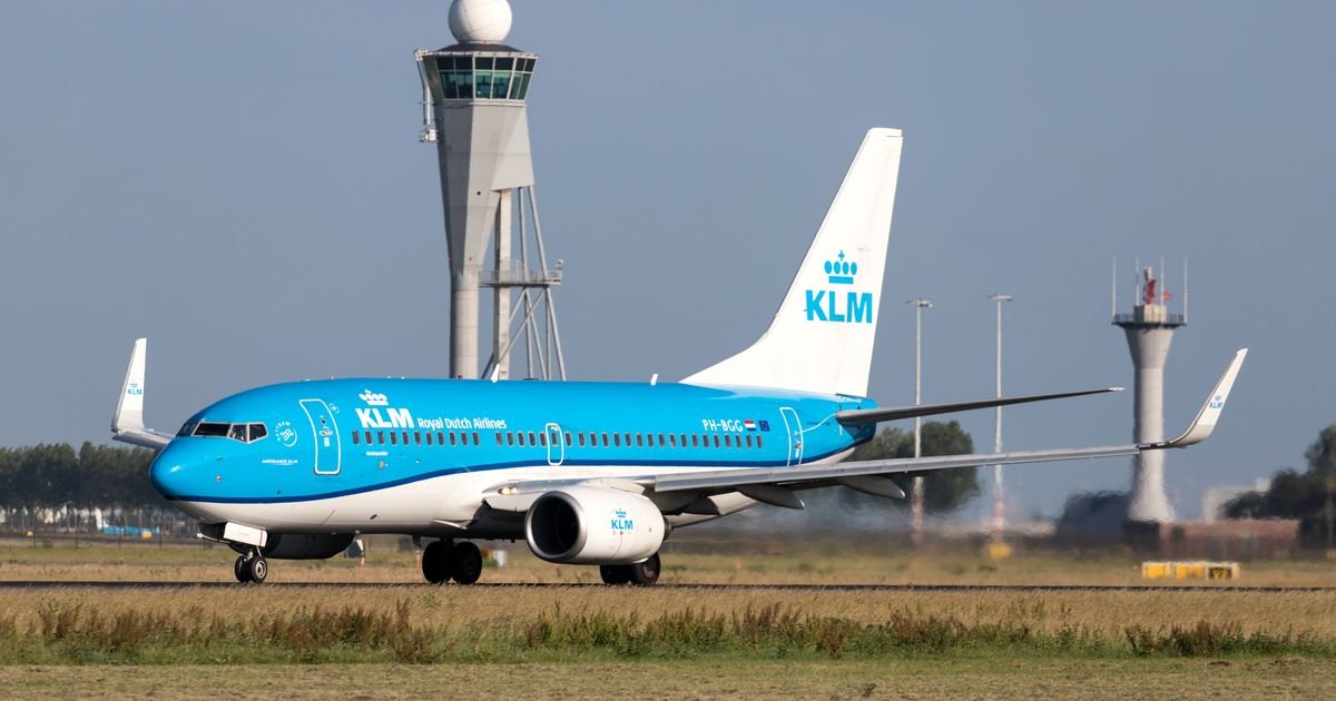 Naziv Wi-Fi mreže „U avionu je bomba“ izazvao uzbunu na letu KLM-a: Putnici hitno evakuisani u Malagi