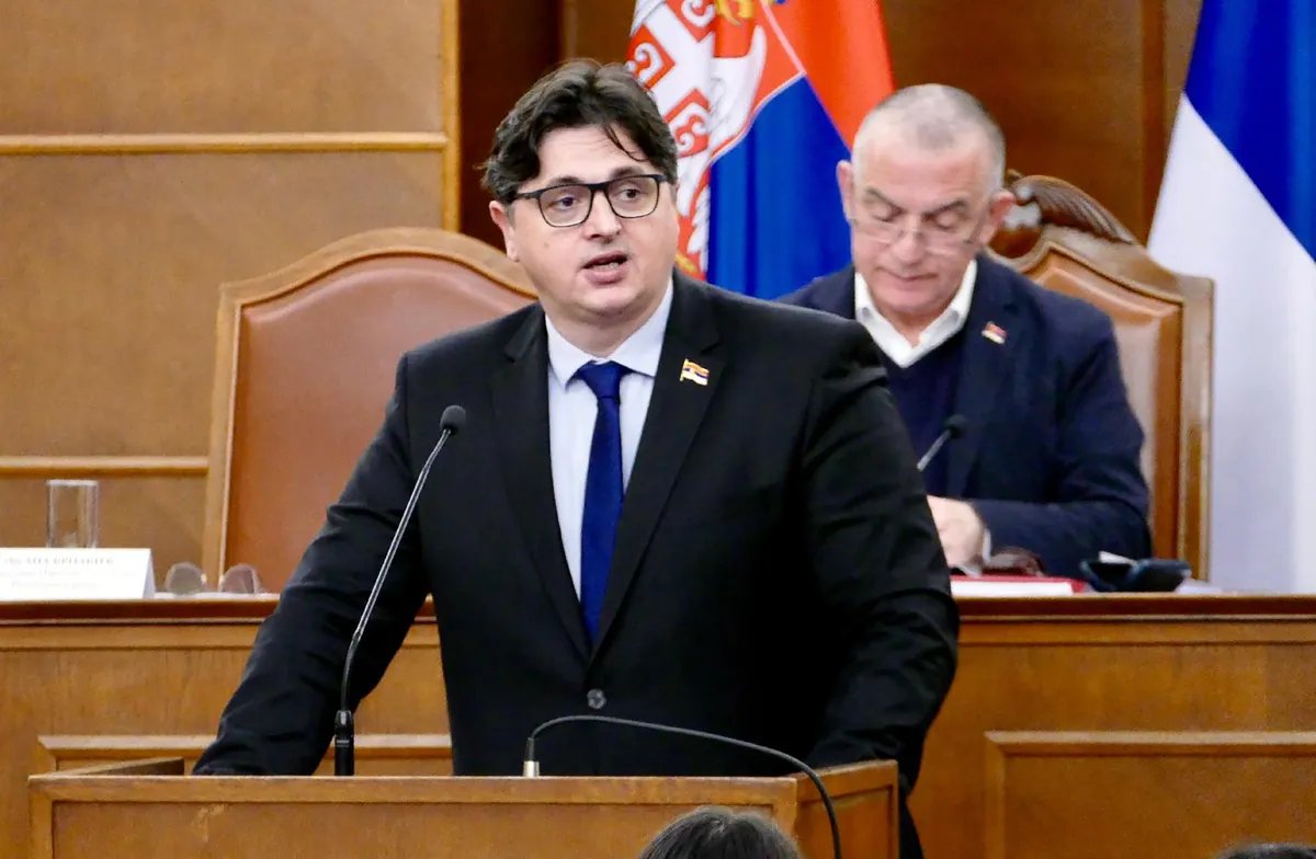 Mrdić o studentima i opoziciji: Govori bili blago rečeno smešni, niti su čitali zakone, niti su znali o čemu se radi