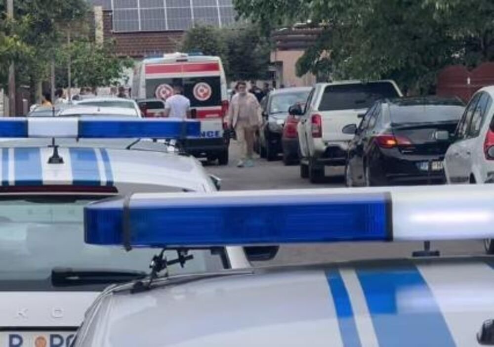 Užas u Crnoj Gori! Maloletnica zlostavljala vršnjakinju: Terala je da se izvini, pa joj zabila šaku u lice!