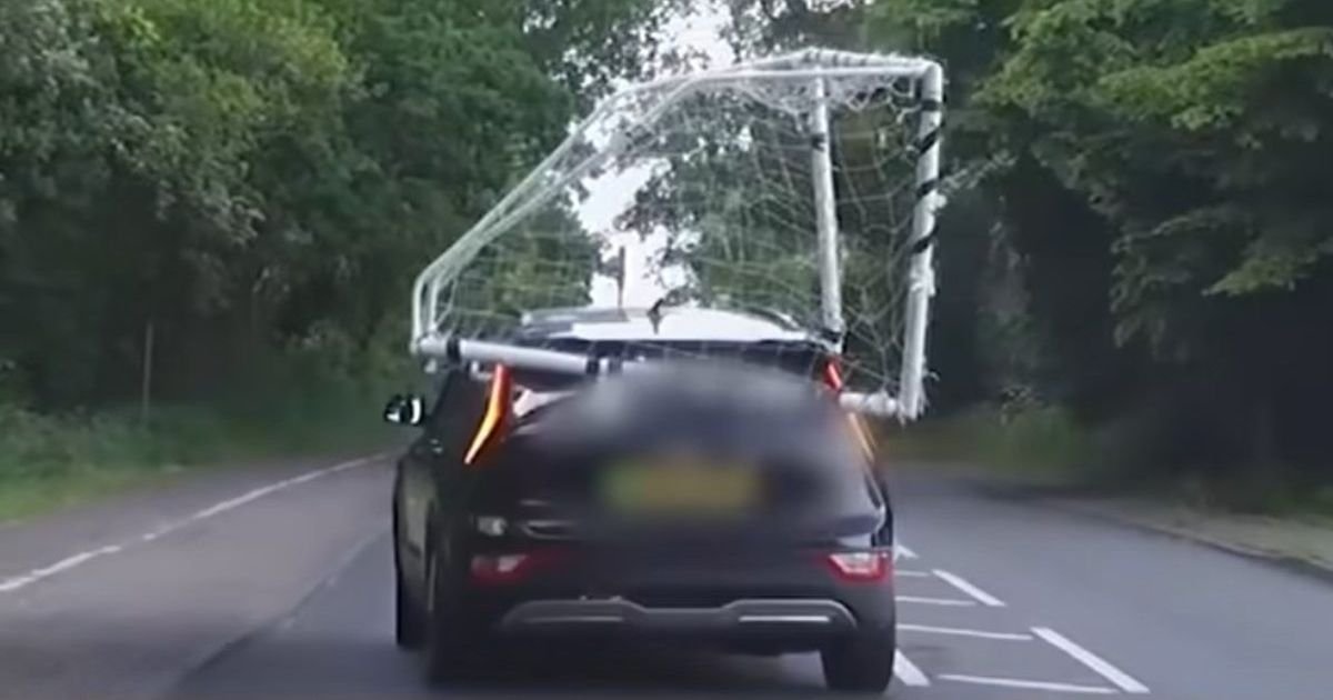 AUTOGOL Vozač kažnjen sa 200 evra: Pogledajte samo šta je prevozio na krovu automobila!