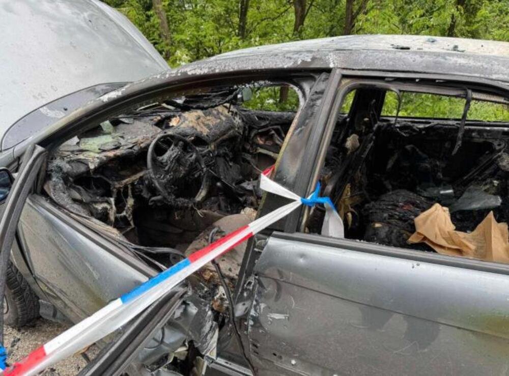 Automobil u kome je izgoreo vozač istopljen, a telo ugljenisano! Jezive scene sa mesta nesreće kod Čačka (FOTO)