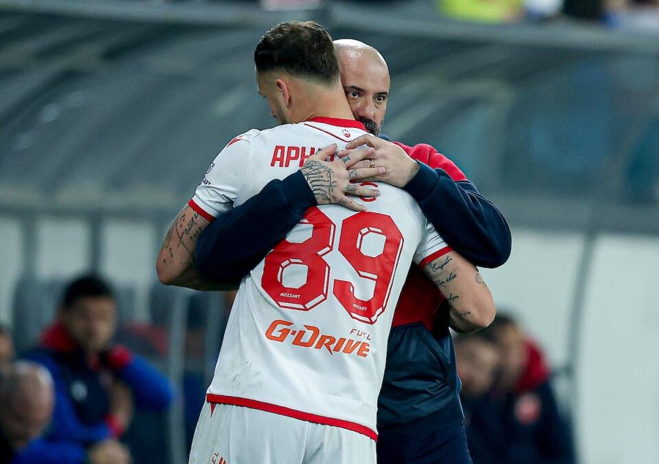DEJAN STANKOVIĆ UOČI FINALA KUPA SRBIJE! Trener Crvene zvezde otkrio ko neće igrati u borbi za trofej protiv Vojvodine!