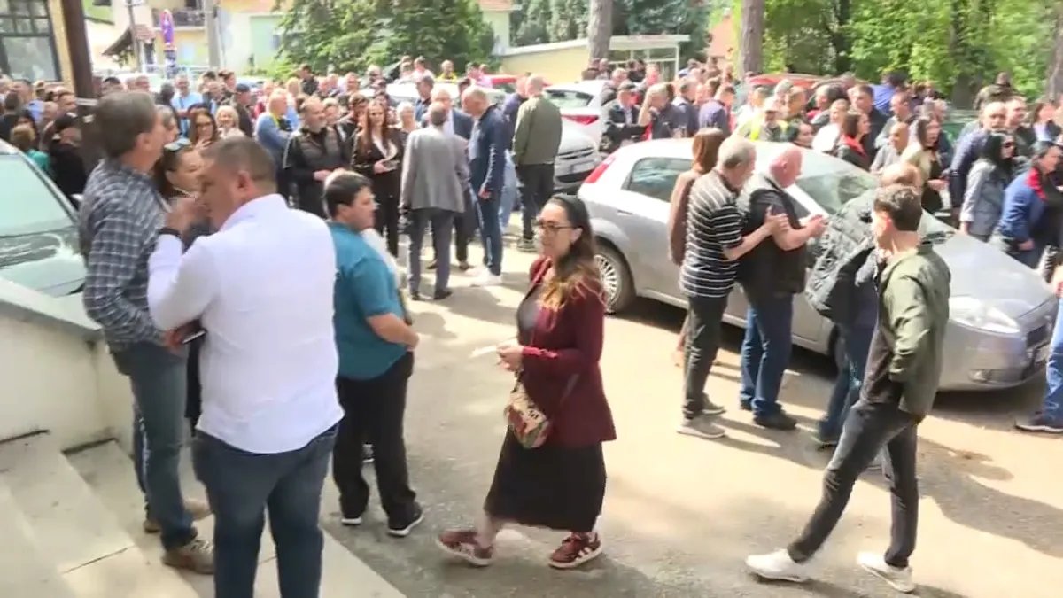 Konstitutivne sednice u Aranđelovcu i Bajinoj Bašti: Izabrani predsednici uz bojkot opozicije
