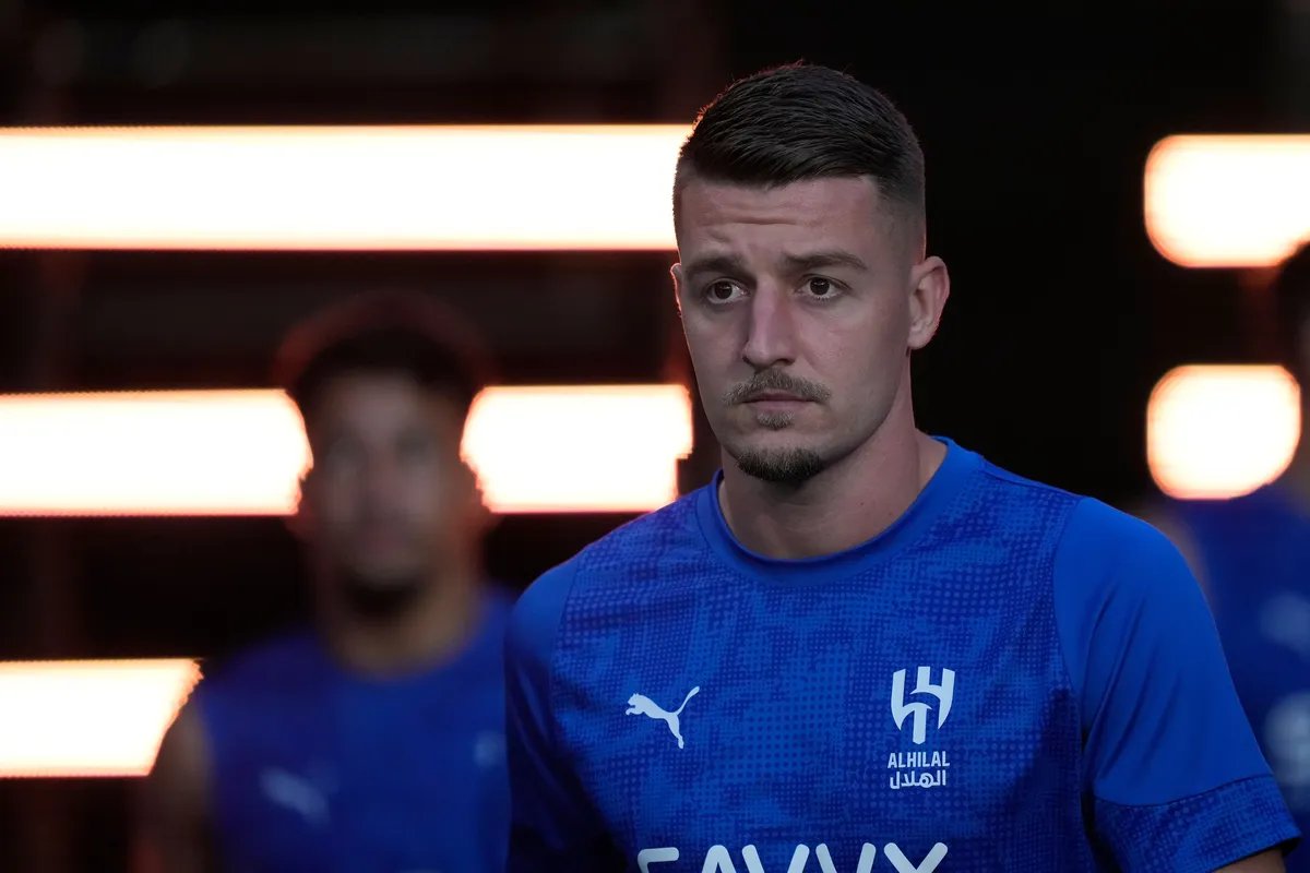 UŽIVO Sergej protiv Ronalda u spektaklu koji se prati širom sveta - gledajte sa nama meč za titulu šampiona VIDEO