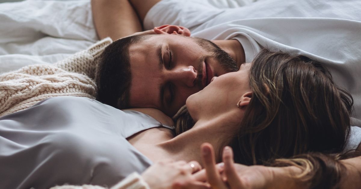 Evo kako da znate da li se partneru svideo poljubac: Ovi znakovi otkrivaju više nego reči