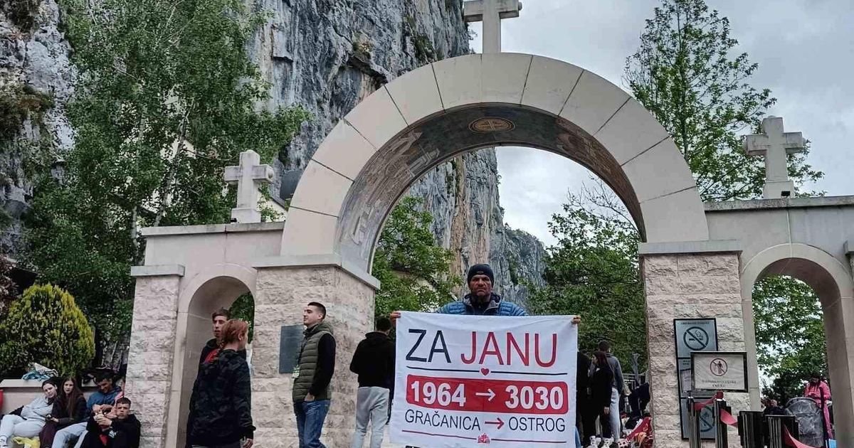 Kad znaš za koga hodaš nema odustajanja: Ivan nakon šest dana i 300 km stigao pod Ostrog, sve za malu Janu